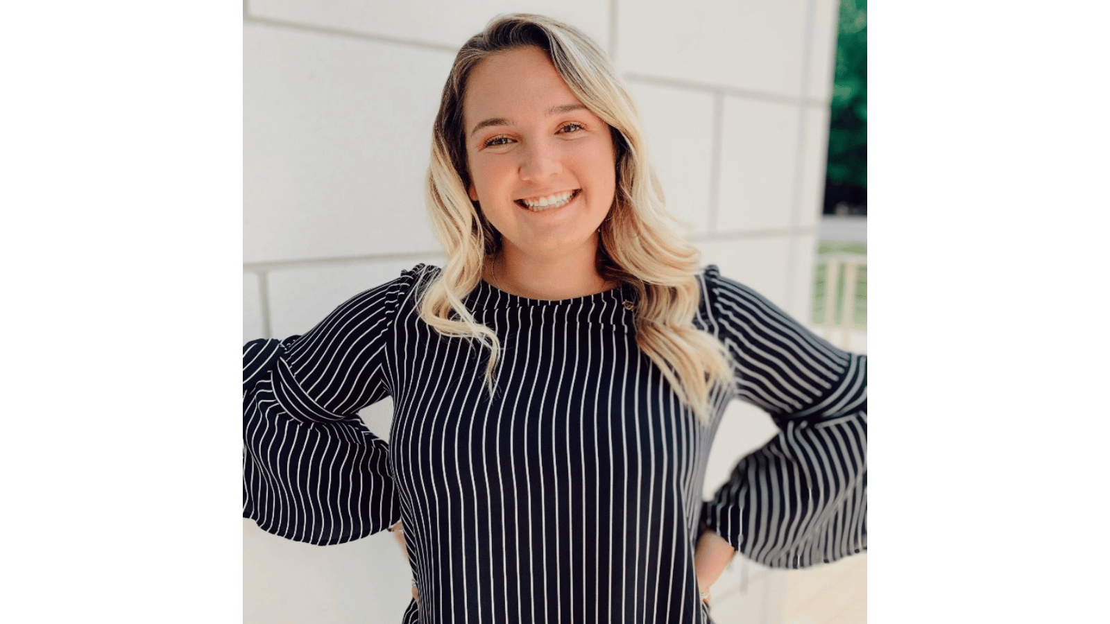 Janelle Dompierre Cox employee headshot