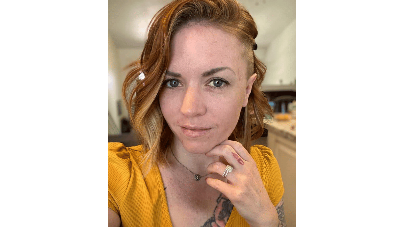 Lynzie Senteno Cox employee headshot